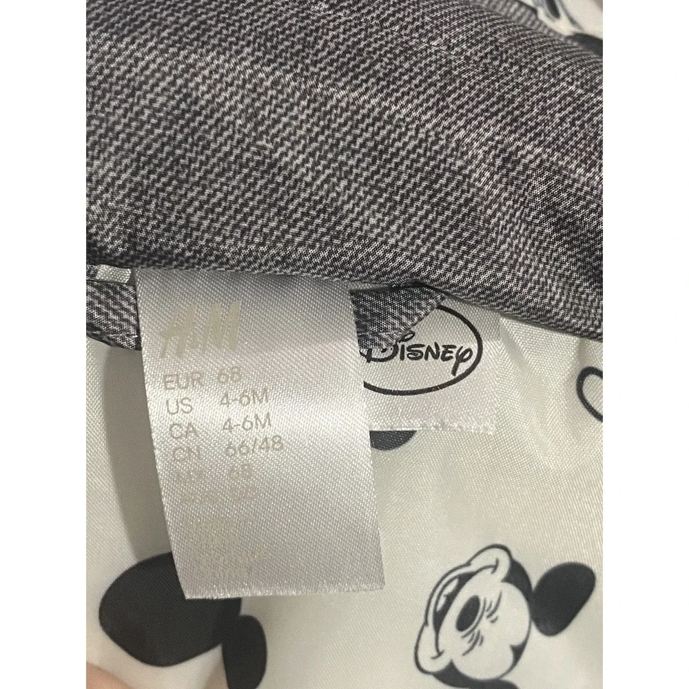 Disney Mickey Mouse H&M Infant Puffer Vest removable‎ Hood With Ears. 4-6 Months